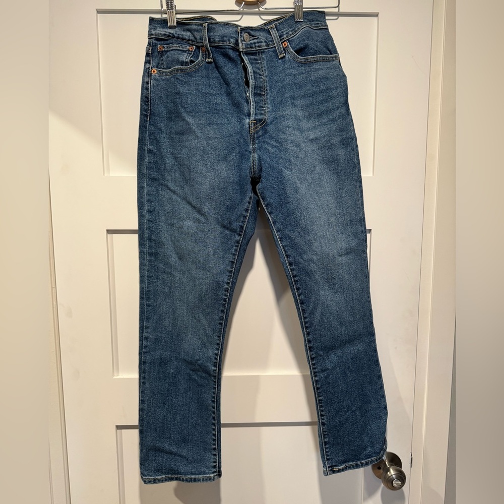 Levi’s Wedgie Straight Jeans